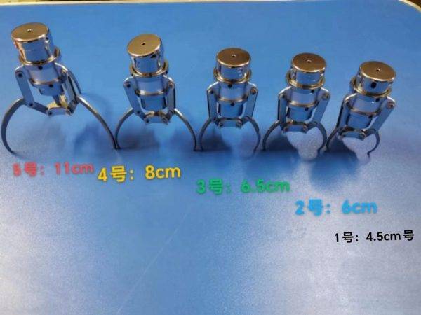 Four person mini doll machine - Image 3
